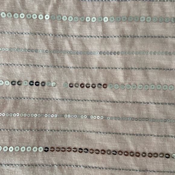 Woman’s sequin tank top - Picture 4 of 6